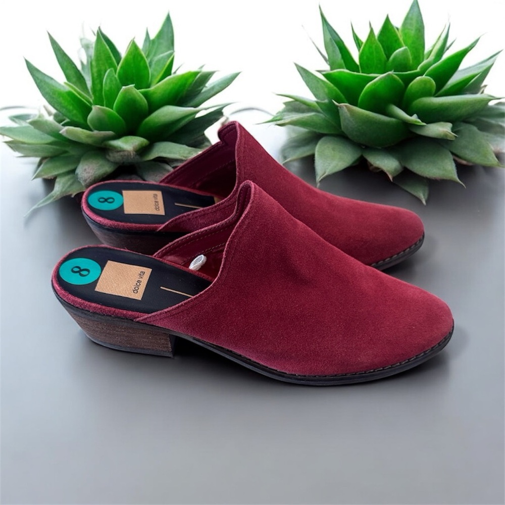 Dolce Vita Women's Burgundy Suede Loafers